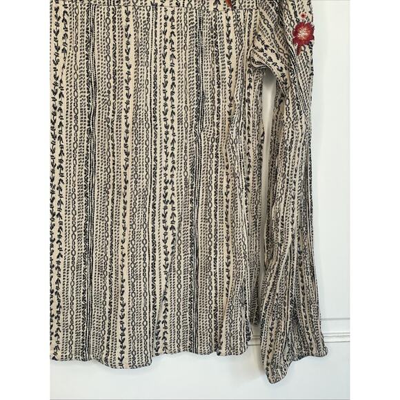 Savanna Jane Women's Boho Embroidered Blouse Sz S Aztec Flowy Peasant - Picture 3 of 13